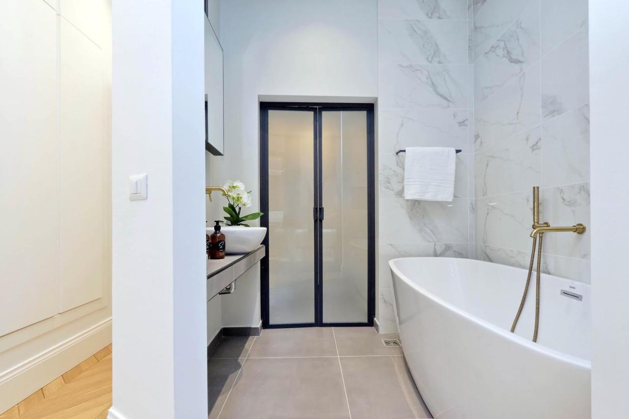 Eve Guest House At Trevi Fountain 로마 외부 사진