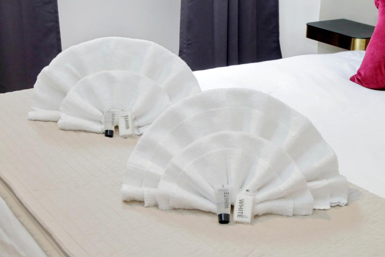 Eve Guest House At Trevi Fountain 로마 외부 사진